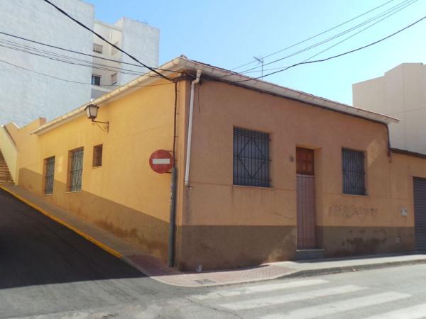 Casa de pueblo en Calle de Jacinto Benavente, 10, Agost photo 1