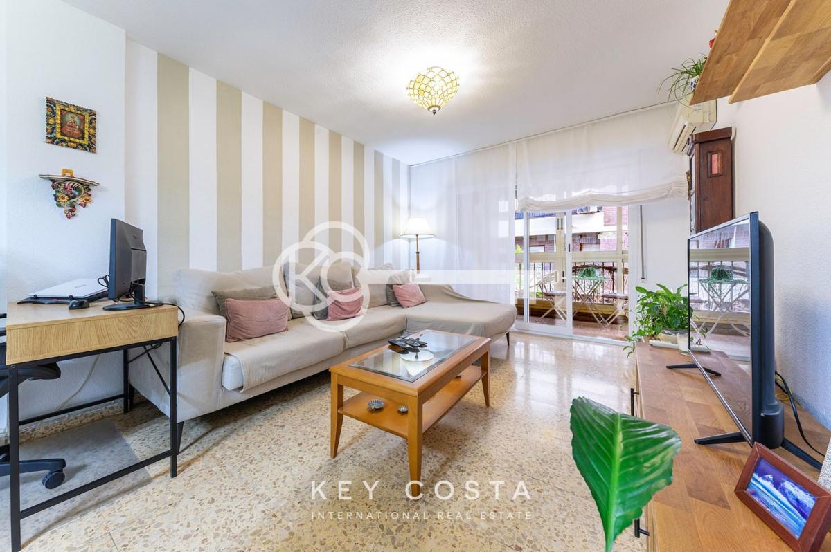 Продажа квартиры на Piso en Glorieta Poeta Vicente Mójica, Santo Domingo, Alicante / Alacant, Аликанте / Алакант
photo 2