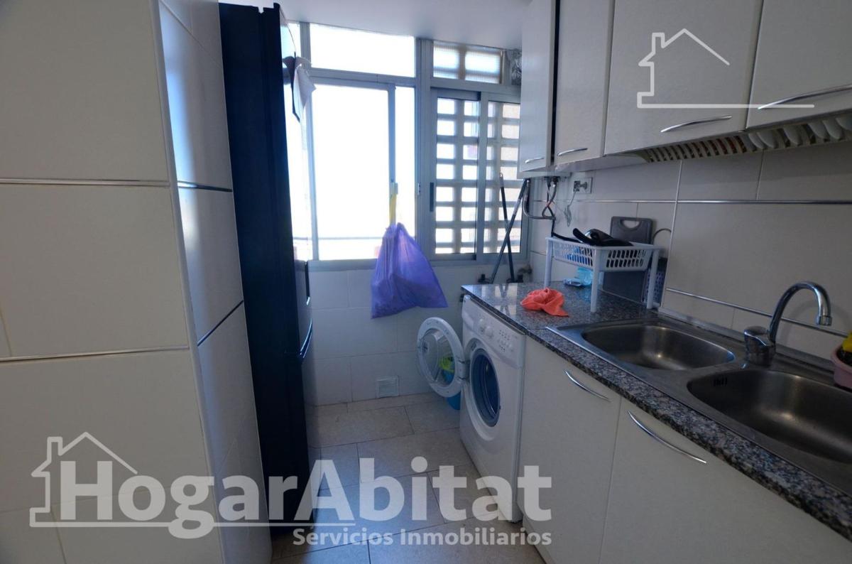 Venta de piso en Piso en Glorieta Poeta Vicente Mójica, Santo Domingo, Alicante / Alacant, Alicante / Alacant
photo 4