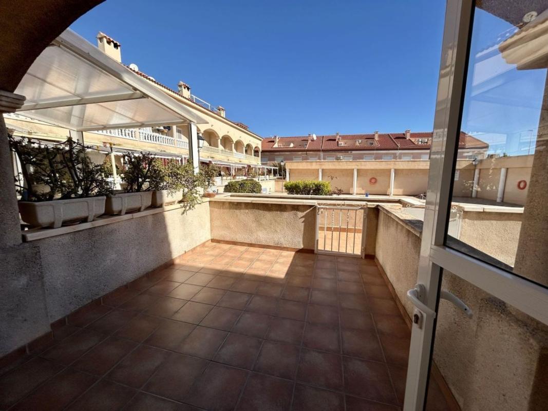Sprzedaż niezależnego domku jednorodzinnego w Casa o chalet en Avenida del Mediterrani, Monte y Mar, Gran Alacant, Gran Alacant photo 3