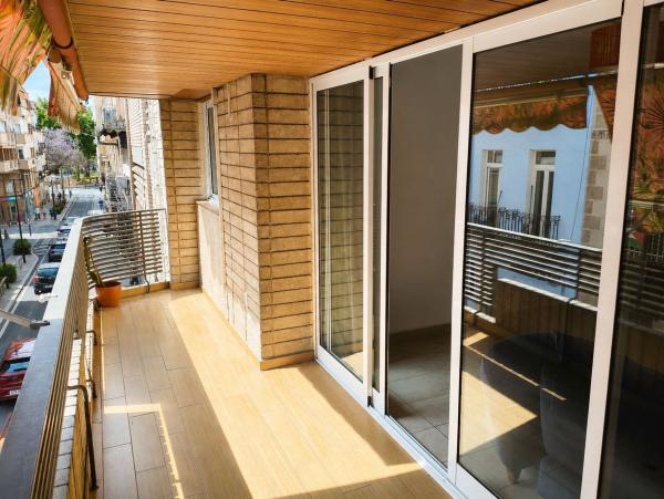 Sale of flat in Piso en Calle Sevilla, 45, Carolinas Bajas, Alicante / Alacant, Alicante
 photo 1