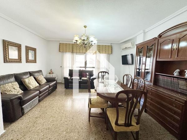 Venta de piso en Piso en Calle Alicante, Centro, San Vicente del Raspeig, San Vicente del Raspeig
thumbnail 3