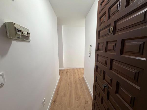 Квартира на продажу на  Piso en Calle San Miguel de Salinas, 12, El Acequión, Torrevieja, Торревьеха photo 4
