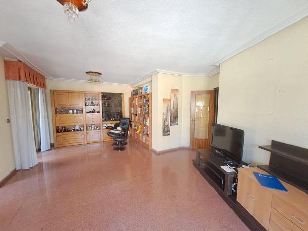 Sale of flat in Piso en Calle Josep Maria Buck, Pont Nou-Corazón de Jesús, Elche / Elx, Elche / Elx
thumbnail 2