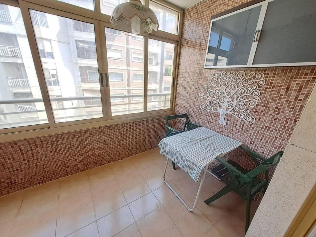 Venta de piso en Piso en Calle Josep Maria Buck, Pont Nou-Corazón de Jesús, Elche / Elx, Elche / Elx
 photo 5