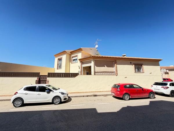 Chalet pareado en Zona Pueblo, Pilar de la Horadada photo 1