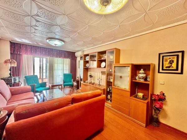 Продажа квартиры на Piso en Calle José Martínez Ruiz Azorín, 11, Centro - Muelle Pesquero, Torrevieja, Торревьеха
thumbnail 2