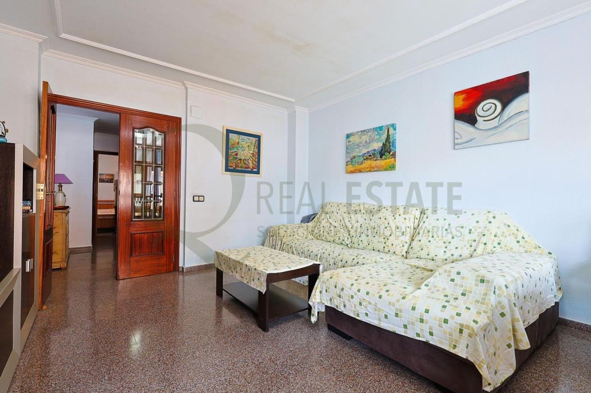 Propiedades en venta y alquiler en España photo 3