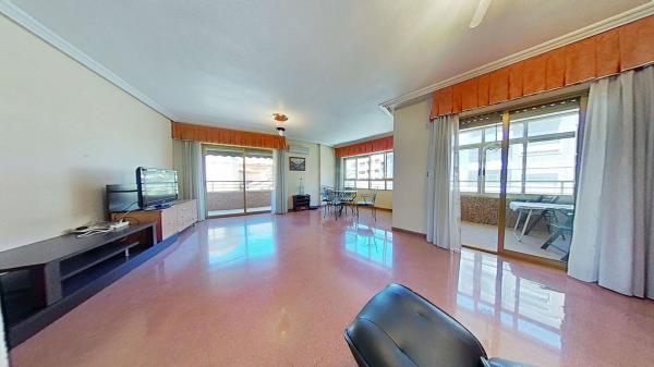 Sale of flat in Piso en Pont Nou-Corazón de Jesús, Elche / Elx, Elche / Elx
photo 1