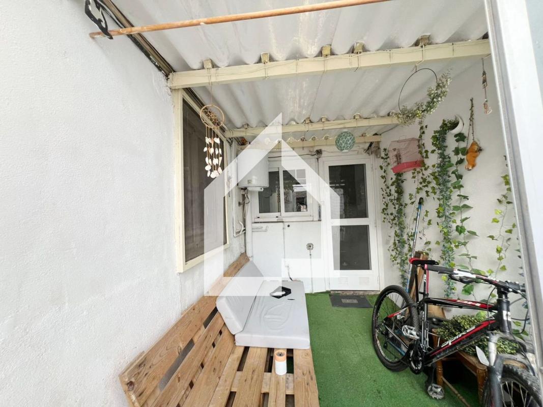 Properties for sale and rent in Spain photo 2