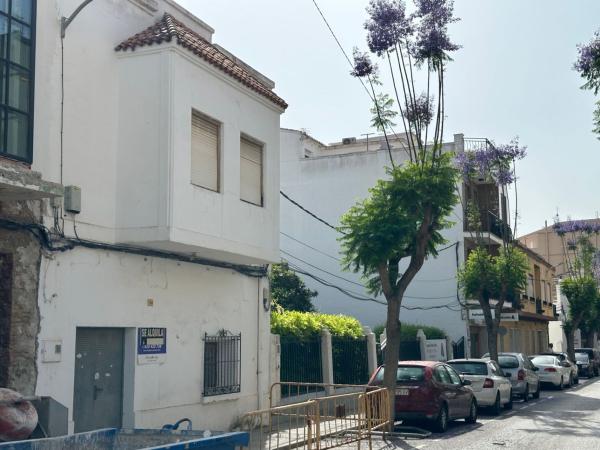 Chalet adosado en Avenida de Santa Caterina, Teulada photo 1