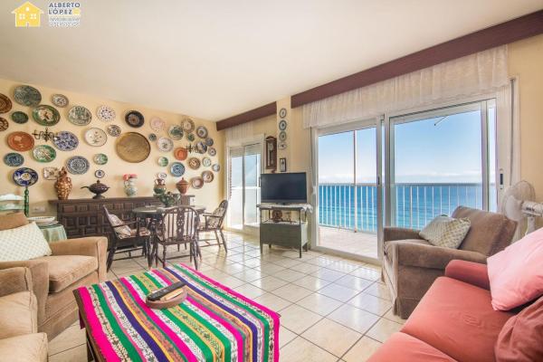 Sale of flat in Piso en Arenales del Sol, Elche / Elx, Elche / Elx
photo 1