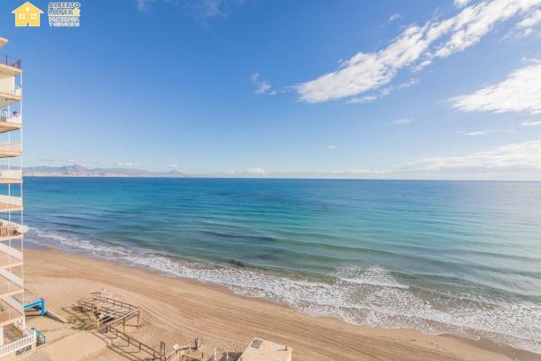Sale of flat in Piso en Arenales del Sol, Elche / Elx, Elche / Elx
thumbnail 3
