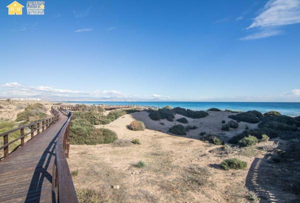 Sale of flat in Piso en Arenales del Sol, Elche / Elx, Elche / Elx
 photo 4