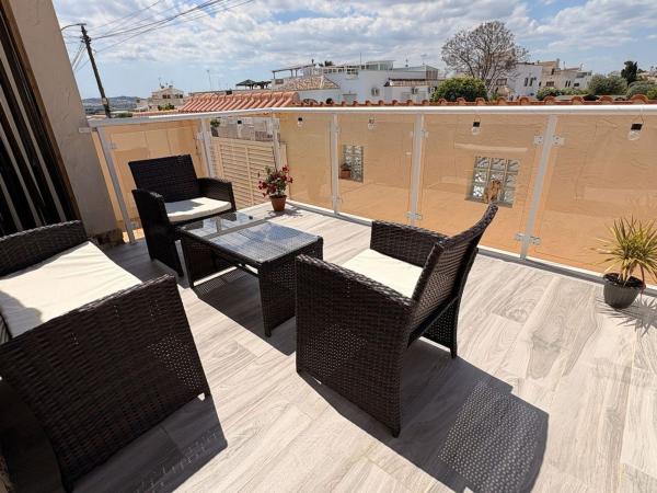 Chalet independiente en venta en Casa o chalet en La Marina, Elche / Elx, Elche / Elx
thumbnail 2