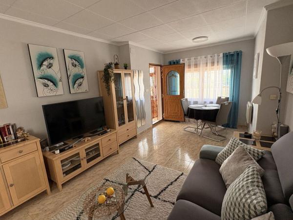 Chalet independiente en venta en Casa o chalet en La Marina, Elche / Elx, Elche / Elx
 photo 4