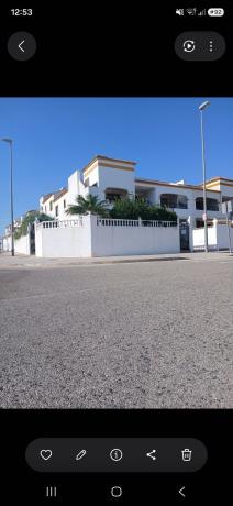 Sprzedaż mieszkania w Piso en Calle Higuera, 911, Desamparados-Hurchillo-Torremendo, Orihuela, Orihuela
photo 1