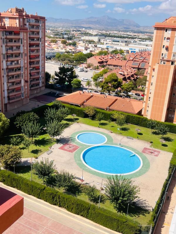 Sale of apartment in Piso en Calle Virgen del Puig, 19, Tómbola - Rabasa, Alicante / Alacant, Alicante
photo 2