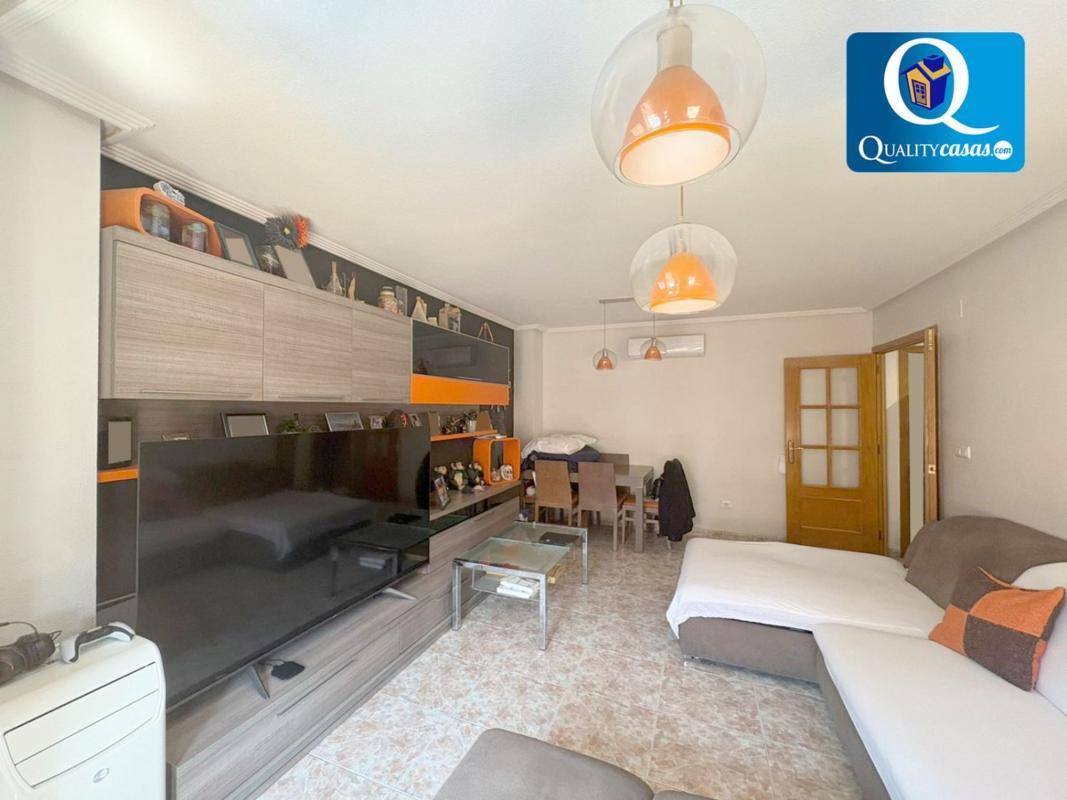 Venta de piso en Piso en Ciudad Jardín, Alicante / Alacant, Alicante / Alacant
photo 2