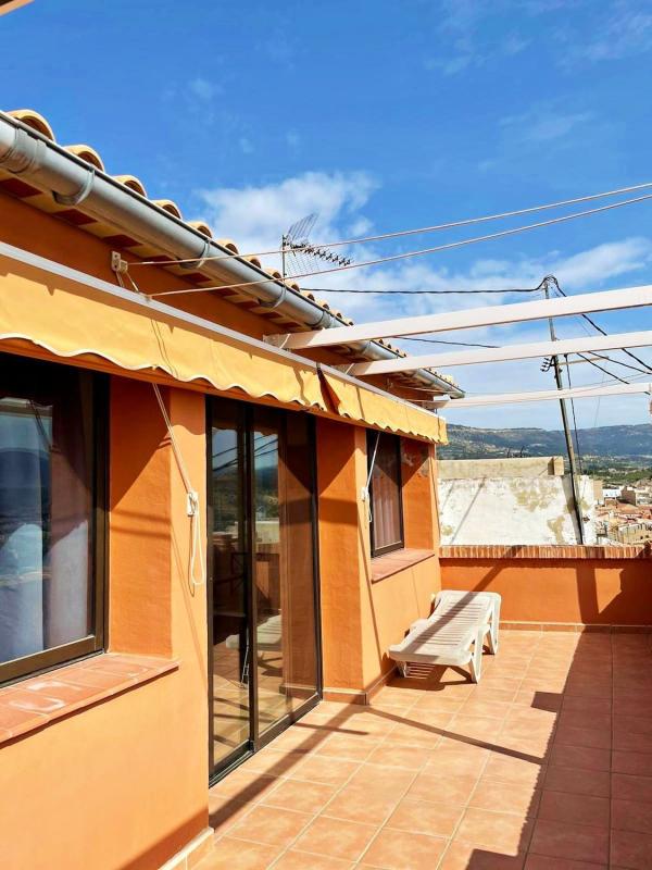 Properties for sale and rent in Spain photo 2