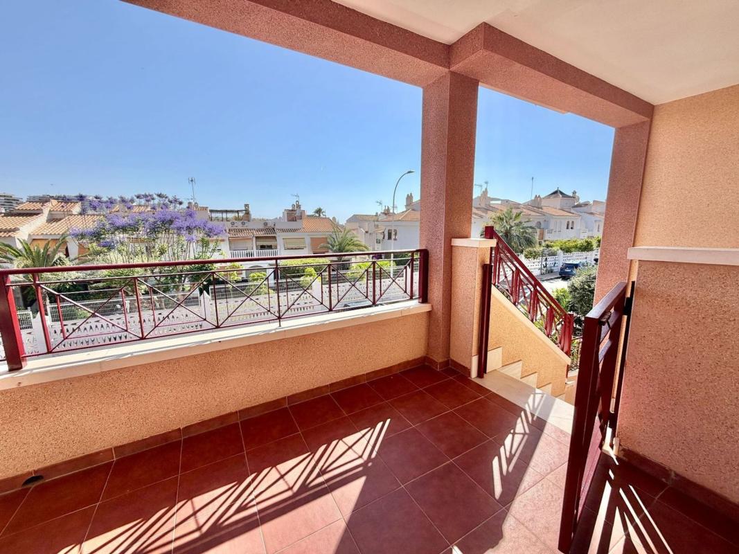 Продажа пентхауса на  Ático en Avenida de Polonia, 156, Mediterráneo-Novamar, Gran Alacant, Гран-Алакант photo 2