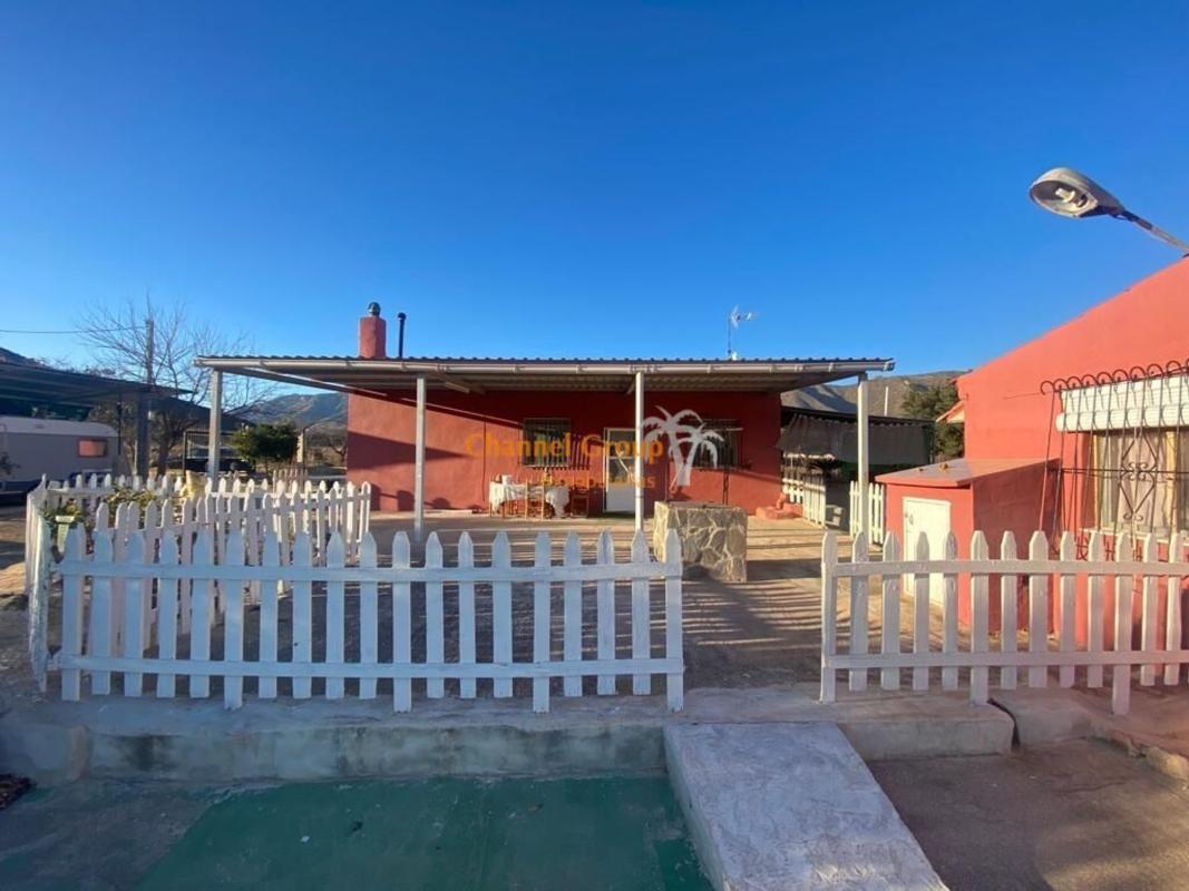 Продажа загородного участка в  Finca rústica en Hondón de las Nieves , Хондон-де-лас-Ньевес photo 4
