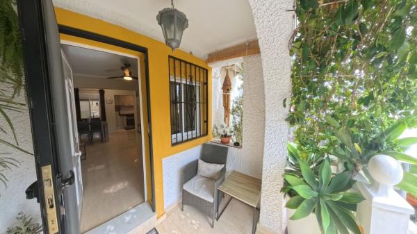 Chalet adosado en Avenida de Noruega, 22, Mediterráneo-Novamar, Gran Alacant photo 1