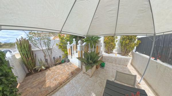 Chalet adosado en Avenida de Noruega, 22, Mediterráneo-Novamar, Gran Alacant photo 4