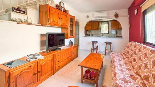 Chalet adosado en Avenida del Carabasí, Mediterráneo-Novamar, Gran Alacant photo 4