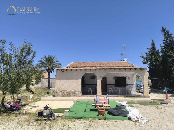 Chalet wolnostojący na sprzedaż w Casa o chalet en Vereda de Santa Teresa, Algoda-Matola-Llano de San José, Elche / Elx, Elche / Elx photo 1