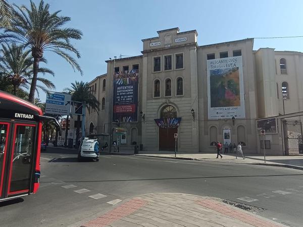 Продажа квартиры на Piso en Mercado, Alicante / Alacant, Аликанте / Алакант
photo 1