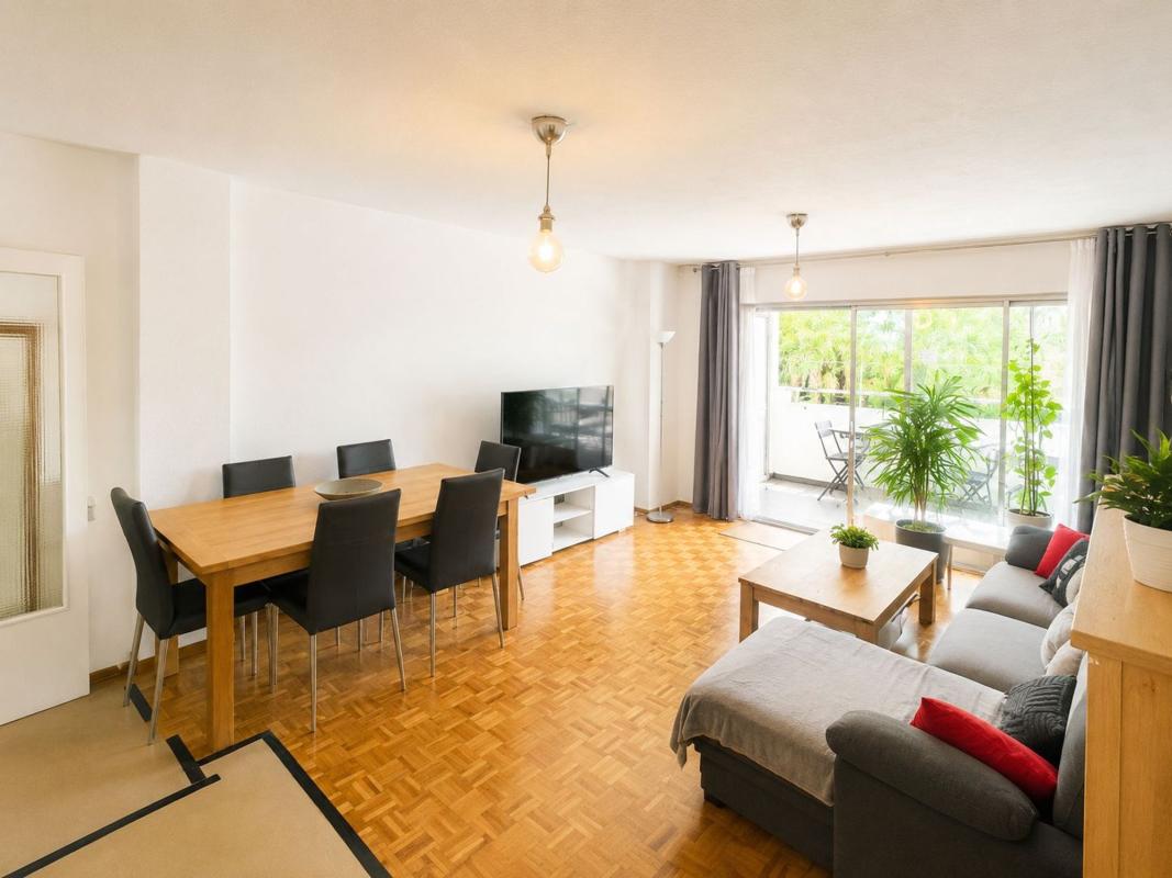 Продажа квартиры на Piso en Calle Deportista Manuel Suárez, Princesa Mercedes, Alicante / Alacant, Аликанте / Алакант
photo 1