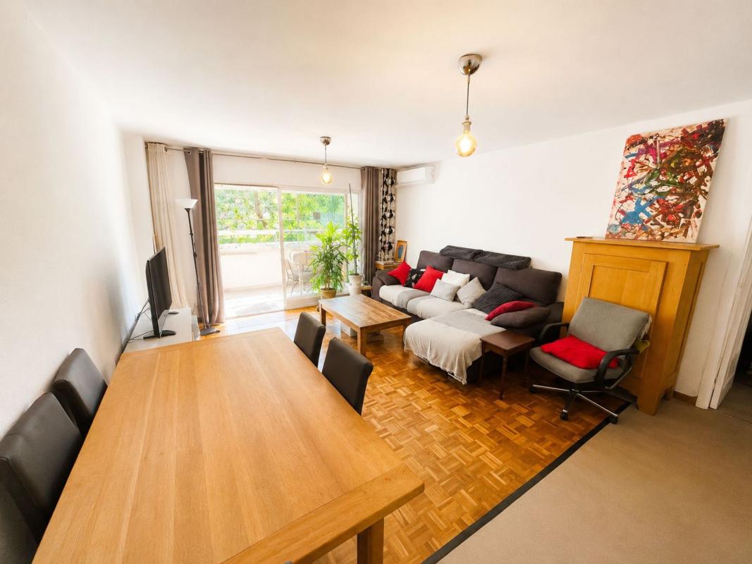 Продажа квартиры на Piso en Calle Deportista Manuel Suárez, Princesa Mercedes, Alicante / Alacant, Аликанте / Алакант
photo 3