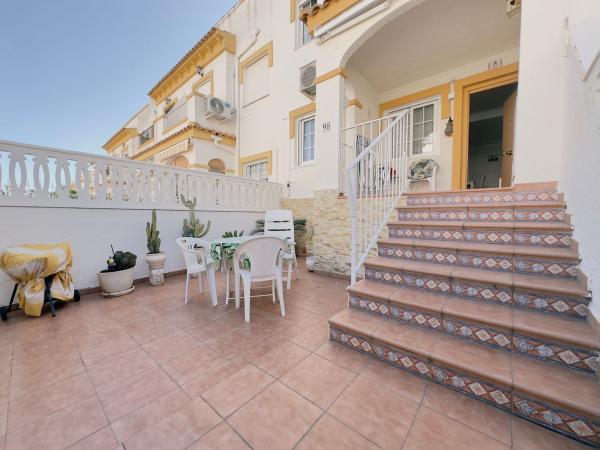 Chalet adosado en Avenida D'Escandinàvia, 23, Gran Vista-Olivo de Oro, Gran Alacant photo 4