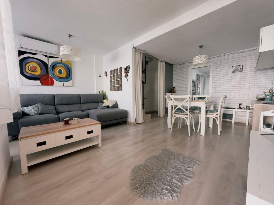Properties for sale and rent in Spain photo 5