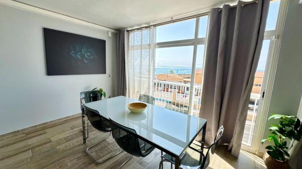 Venta de piso en Piso en Raval Roig-Virgen del Socorro, Alicante / Alacant, Alicante / Alacant
 photo 2