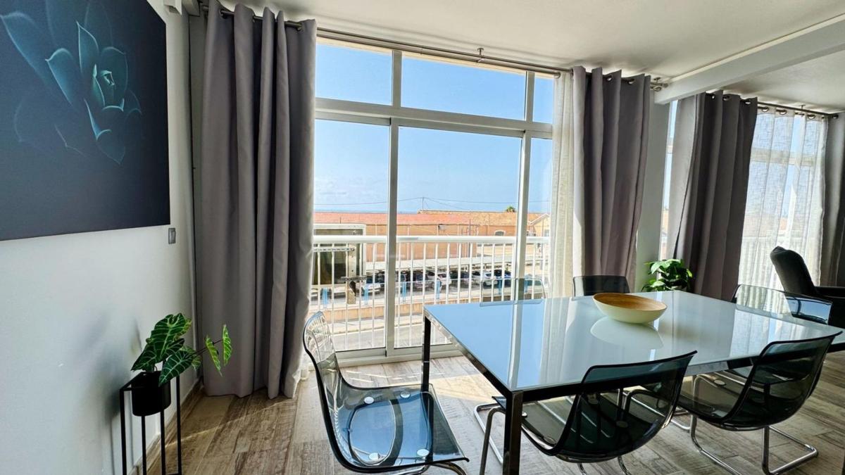 Venta de piso en Piso en Raval Roig-Virgen del Socorro, Alicante / Alacant, Alicante / Alacant
photo 4