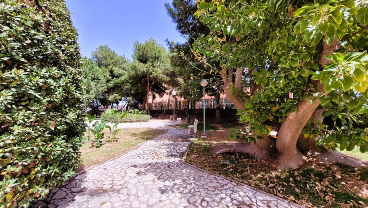 Продажа квартиры на Piso en Los Ángeles, Alicante / Alacant, Аликанте / Алакант
 photo 2