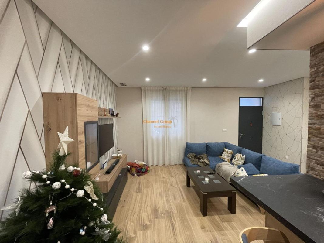 Sale of apartment in Piso en Pont Nou-Corazón de Jesús, Elche / Elx, Elche / Elx
photo 2