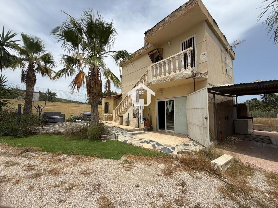 Properties for sale and rent in Spain photo 1