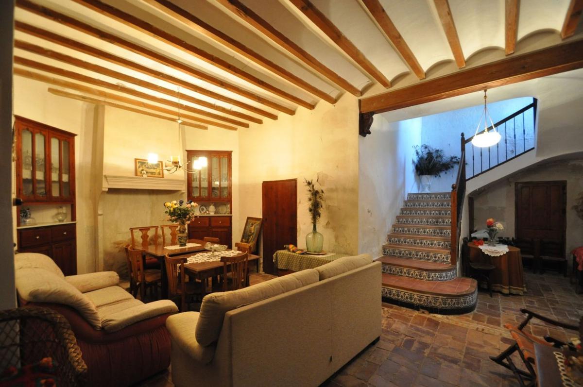Продажа отдельного шале в  Casa o chalet en Pinoso, Пиносo photo 2