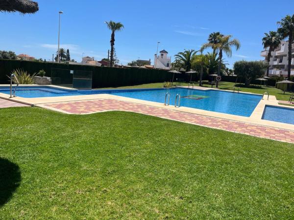 Продажа квартиры на Piso en Calle Pera, Los Dolses, Orihuela, Ориуэла
photo 1
