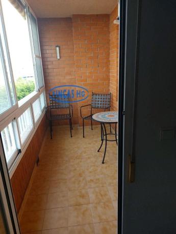 Sale of flat in Piso en Altozano, Alicante / Alacant, Alicante
thumbnail 2