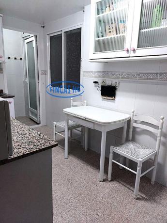 Sale of flat in Piso en Altozano, Alicante / Alacant, Alicante
thumbnail 3