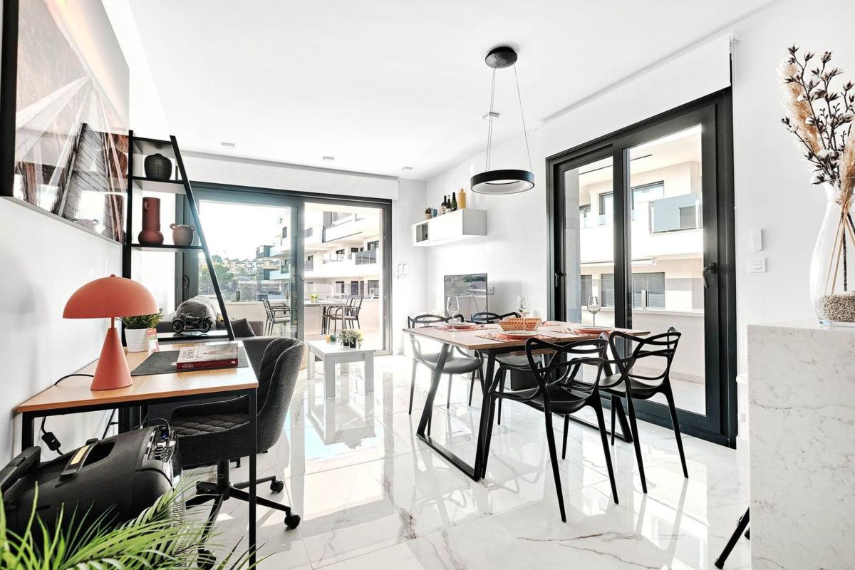 Продажа квартиры на Piso en Calle Lagos de Covadonga, 5, Zona Lago - Los Almendros, Orihuela, Ориуэла
photo 3