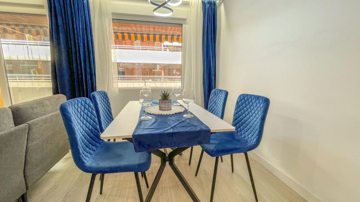 Venta de piso en Piso en Avenida Doctor Gregorio Marañón, El Acequión, Torrevieja, Torrevieja
photo 3