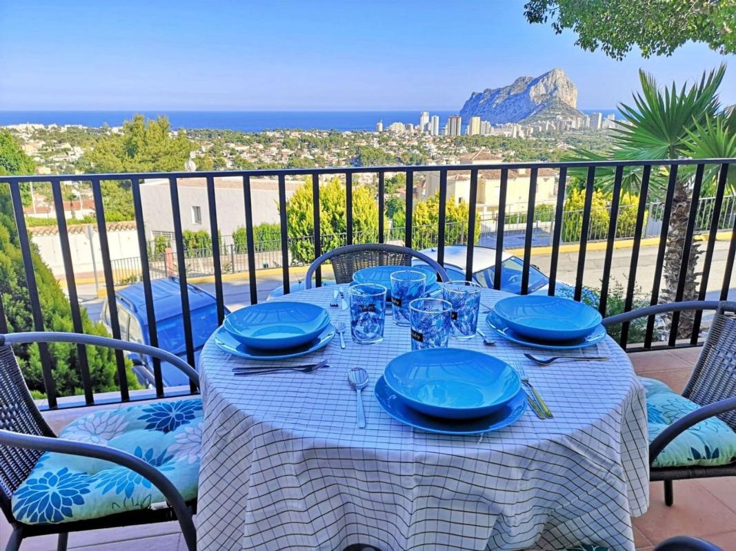 Nieruchomości na sprzedaż i do wynajęcia w Hiszpanii photo 1