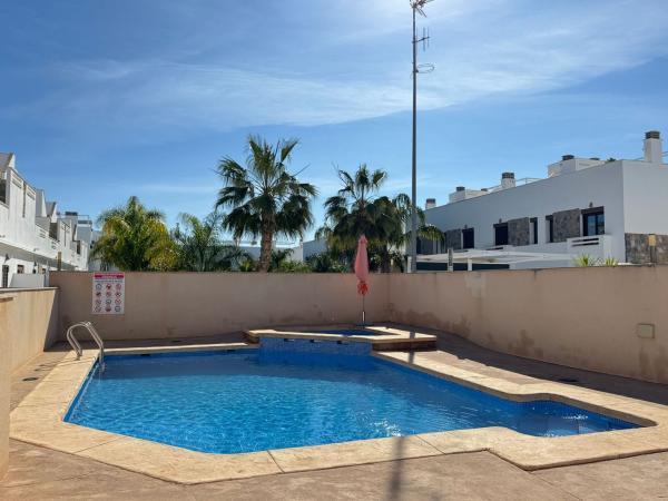 Продажа квартиры на Piso en Calle Salzillo s/n, Torre de la Horadada, Pilar de la Horadada, Пилар де ла Орадада
thumbnail 2