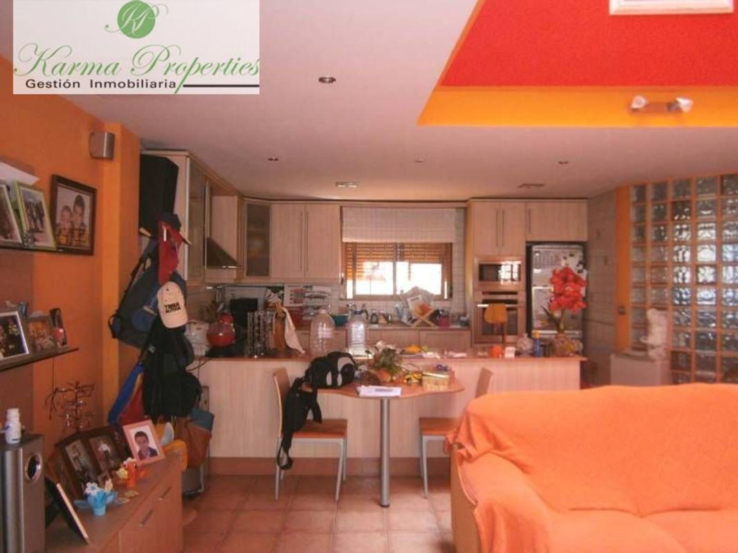 Propiedades en venta y alquiler en España photo 4