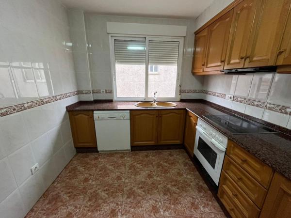 Chalet adosado en Ibi photo 4